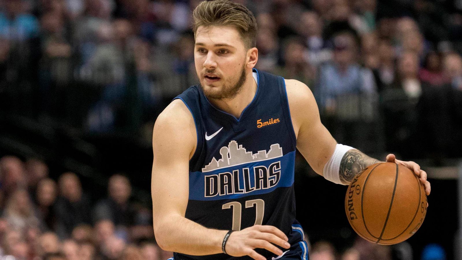 Doncic celebra los 1.000 puntos en la NBA en una noche desigual para los españoles