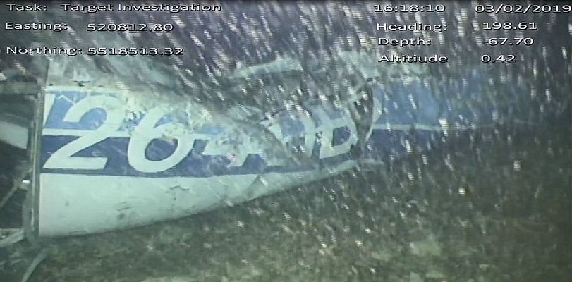 Telediario 1 - Localizan un cadáver en la avioneta hundida en la que viajaba Emiliano Sala