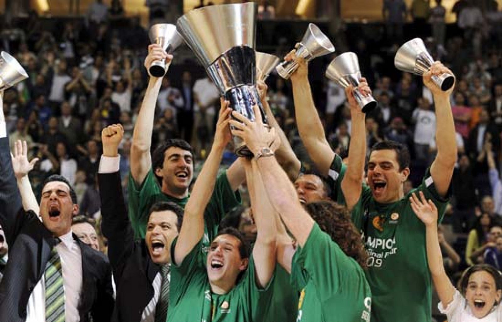 Baloncesto en RTVE: El Panathinaikos reina en Europa | RTVE Play