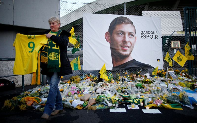 El padre de Emiliano Sala pide que rescaten el avión del fondo del Canal de la Mancha