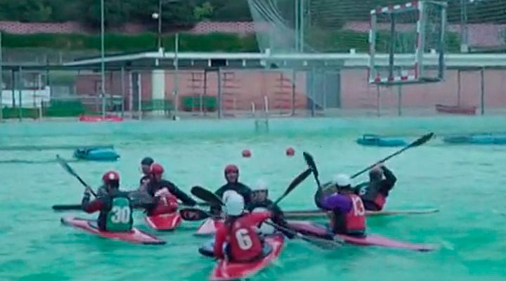 Telediario 1 - El kayak polo, el deporte que combina piragüismo, waterpolo y baloncesto