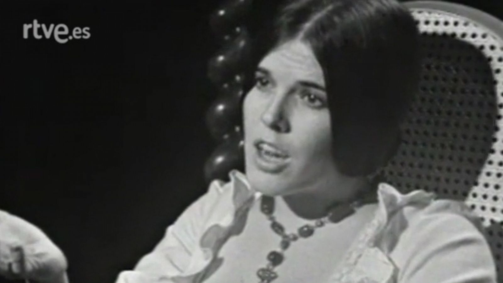 Señoras y señores - Cecilia - Un ramito de violetas - ¡Señoras y señores! | Ver