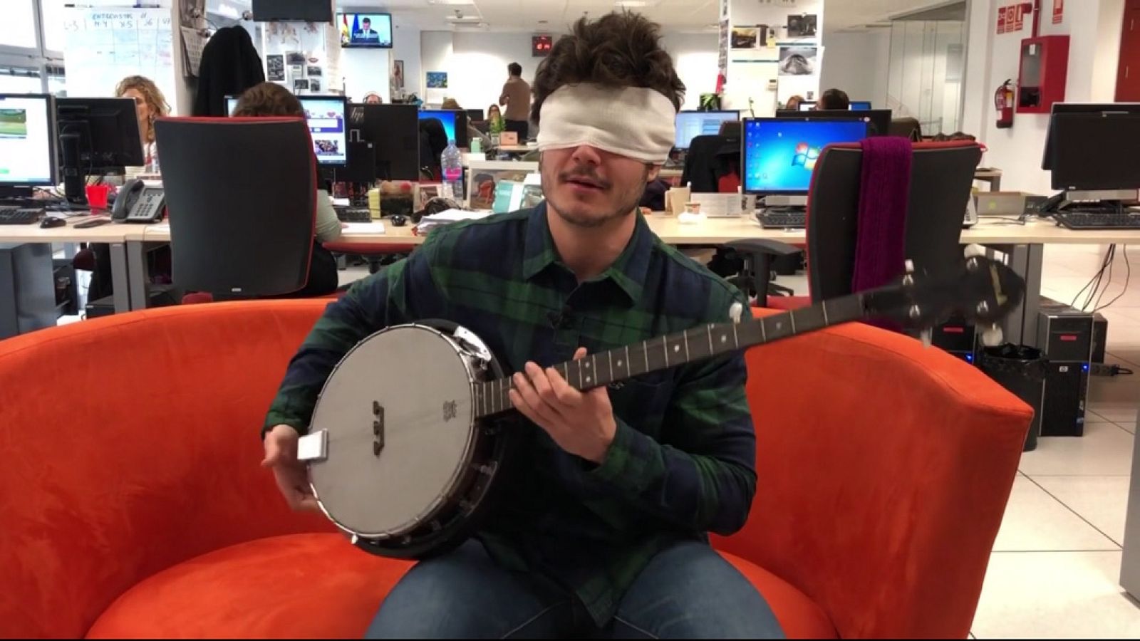 Eurovisión 2019 - Repasamos la historia de Eurovisión con Miki - Ver ahora