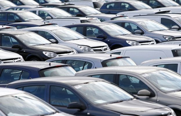 Sigue cayendo la venta de coches