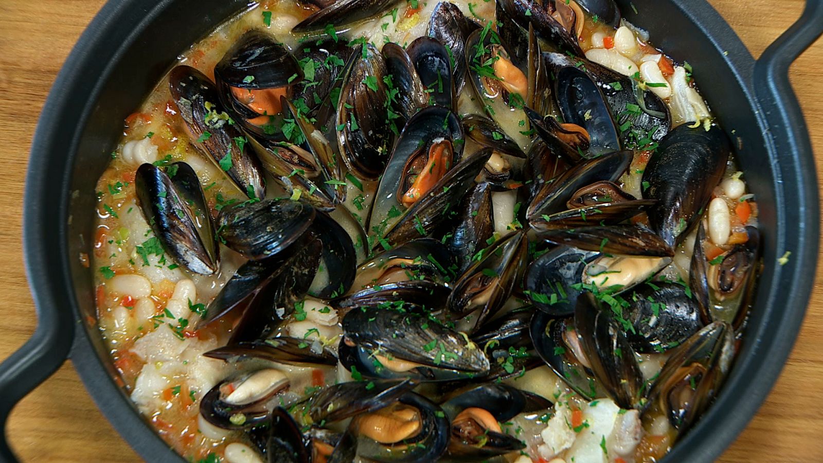 Torres en la cocina - Alubias con mejillones
