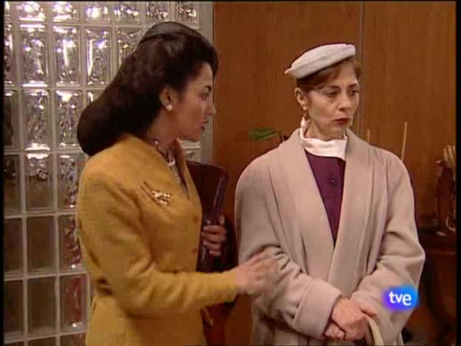 Amar en tiempos revueltos - T4 - Episodio 166 - Ver ahora