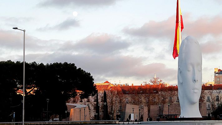 Telediario 1 - Los convocantes de la manifestación de este domingo en Madrid quieren trascender las siglas para exigir elecciones a Sánchez