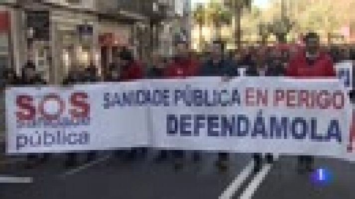 Telediario 1 - Miles de personas se han manifestado en Teruel y Santiago de Compostela para pedir mejoras sanitarias
