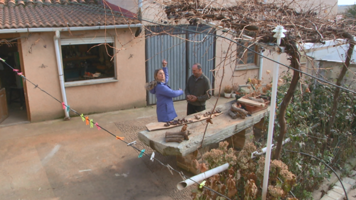 Aquí la Tierra - Pon unas castañuelas en tu vida