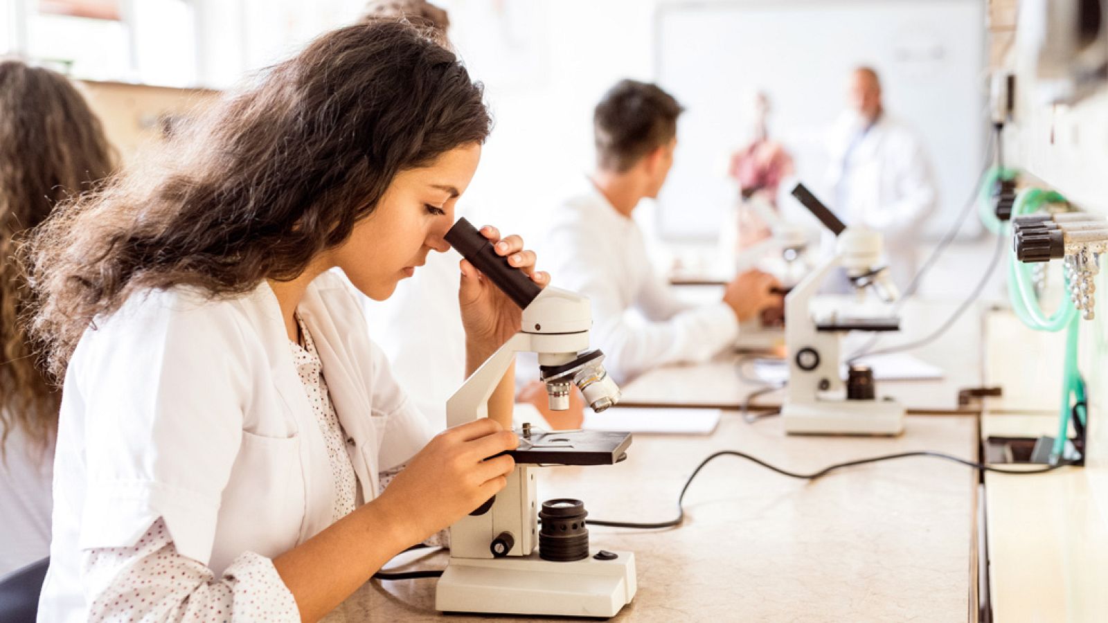 Cientificas: romper el silencio - RTVE Igualdad | Ver