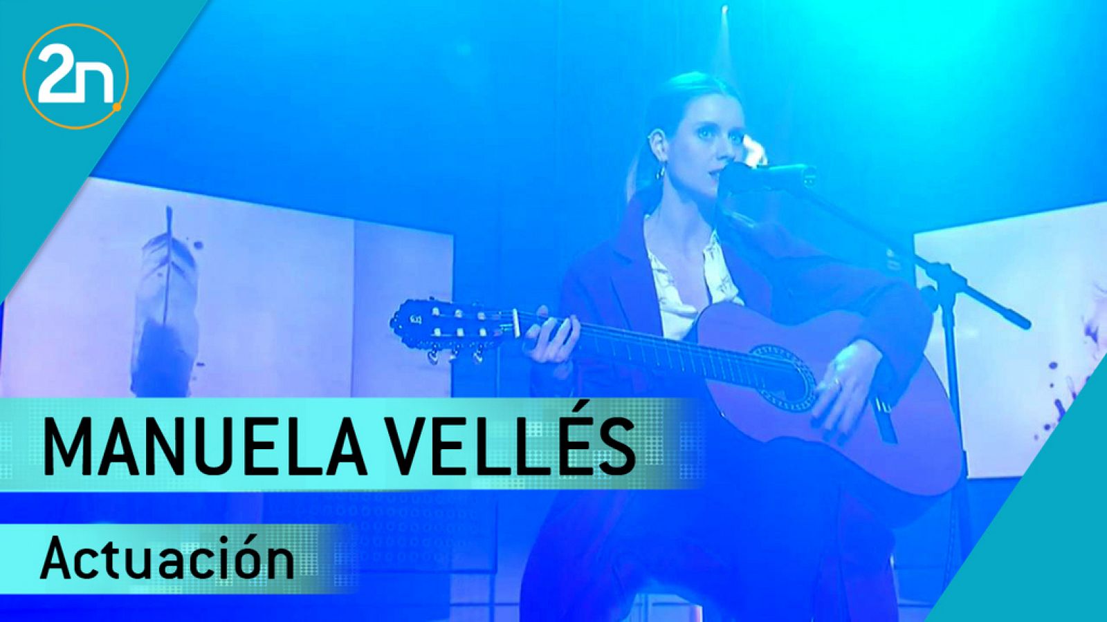 Manuela Valles canta 'Amanezco cantando'