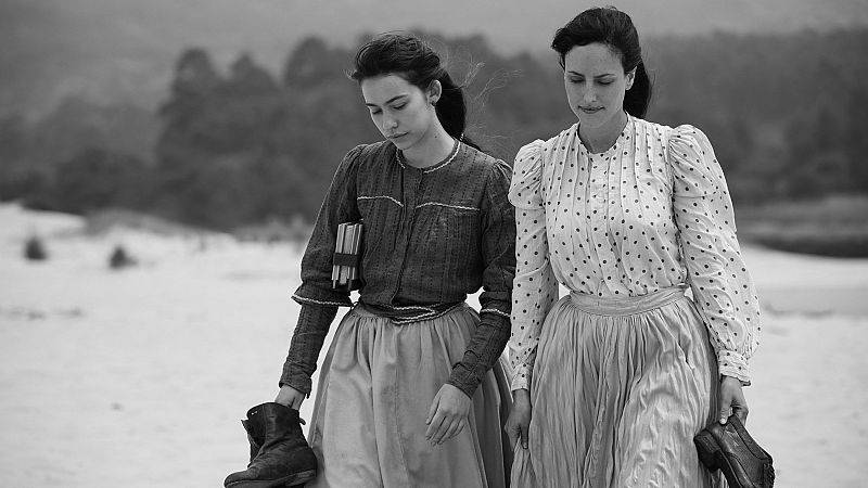 Coixet presenta en la Berlinale 'Elisa y Marcela', dos mujeres que lograron casarse en la Galicia de 1901