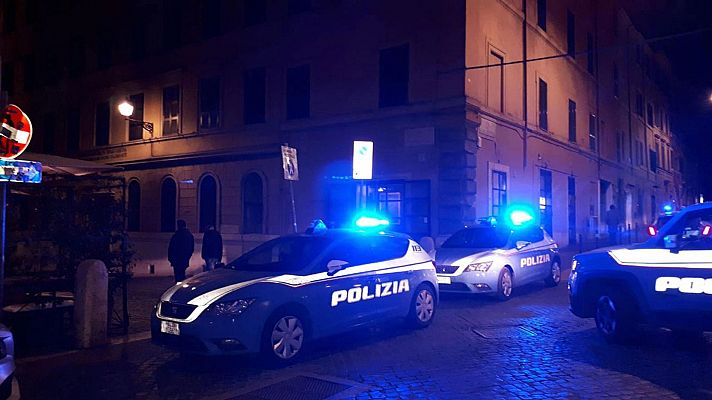 Telediario 1 - Dos españoles en estado grave tras una pelea en Roma entre ultras del Lazio y Sevilla