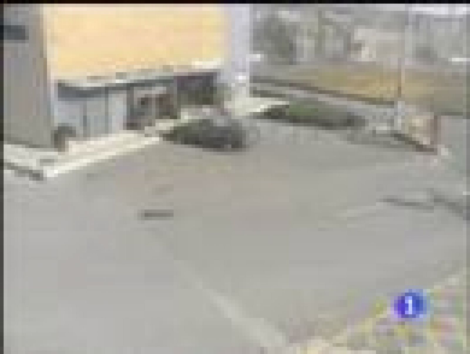 Informes contradictorios sobre el derrumbe del polideportivo de Sant Boi | Ver