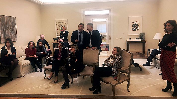 Telediario 1 - El Gobierno más breve: así han sido los ocho meses de Pedro Sánchez en la Moncloa