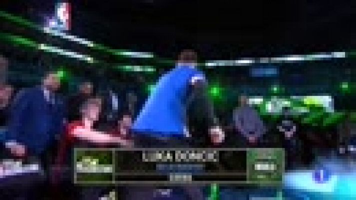 Telediario 1 - Kyle Kuzma encabeza la exhibición de EE.UU. ante el Resto del Mundo