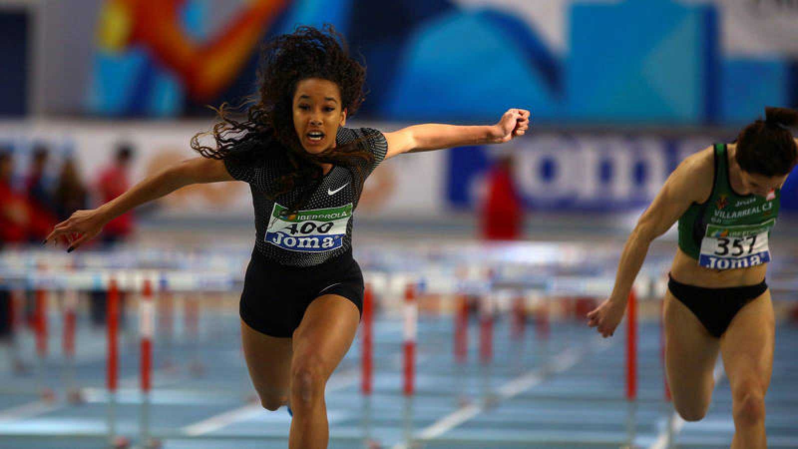 Atletismo | Salma Paralluelo y María Vicente destacan en los Campeonatos de España de Pista Cubierta - RTVE.es