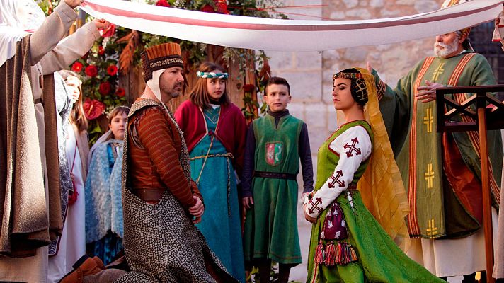 Telediario 1 - Miles de personas siguen la recreación del reencuentro de los amantes de Teruel