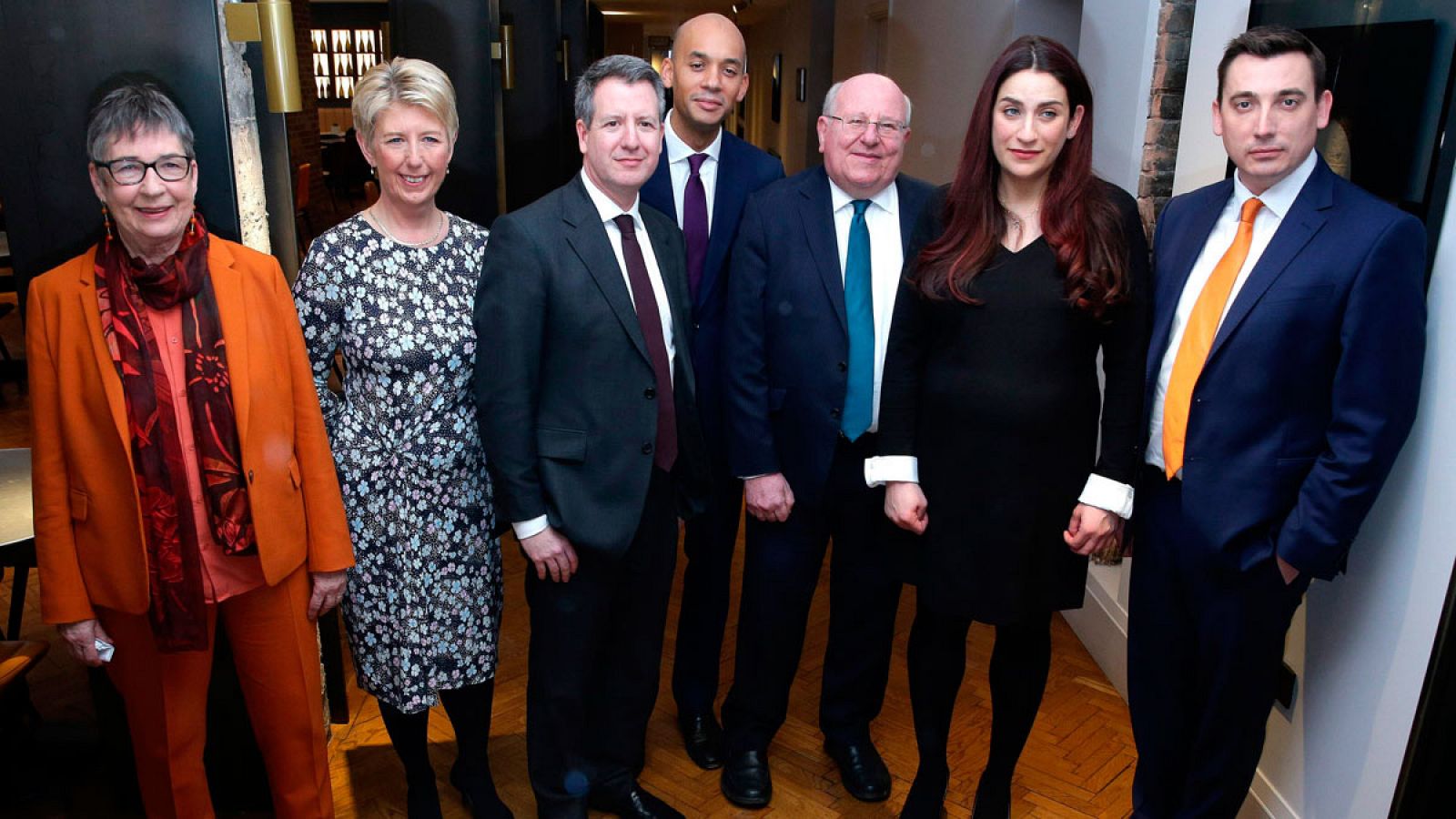 Siete diputados laboristas dejan la formación por diferencias con el liderazgo de Corbyn