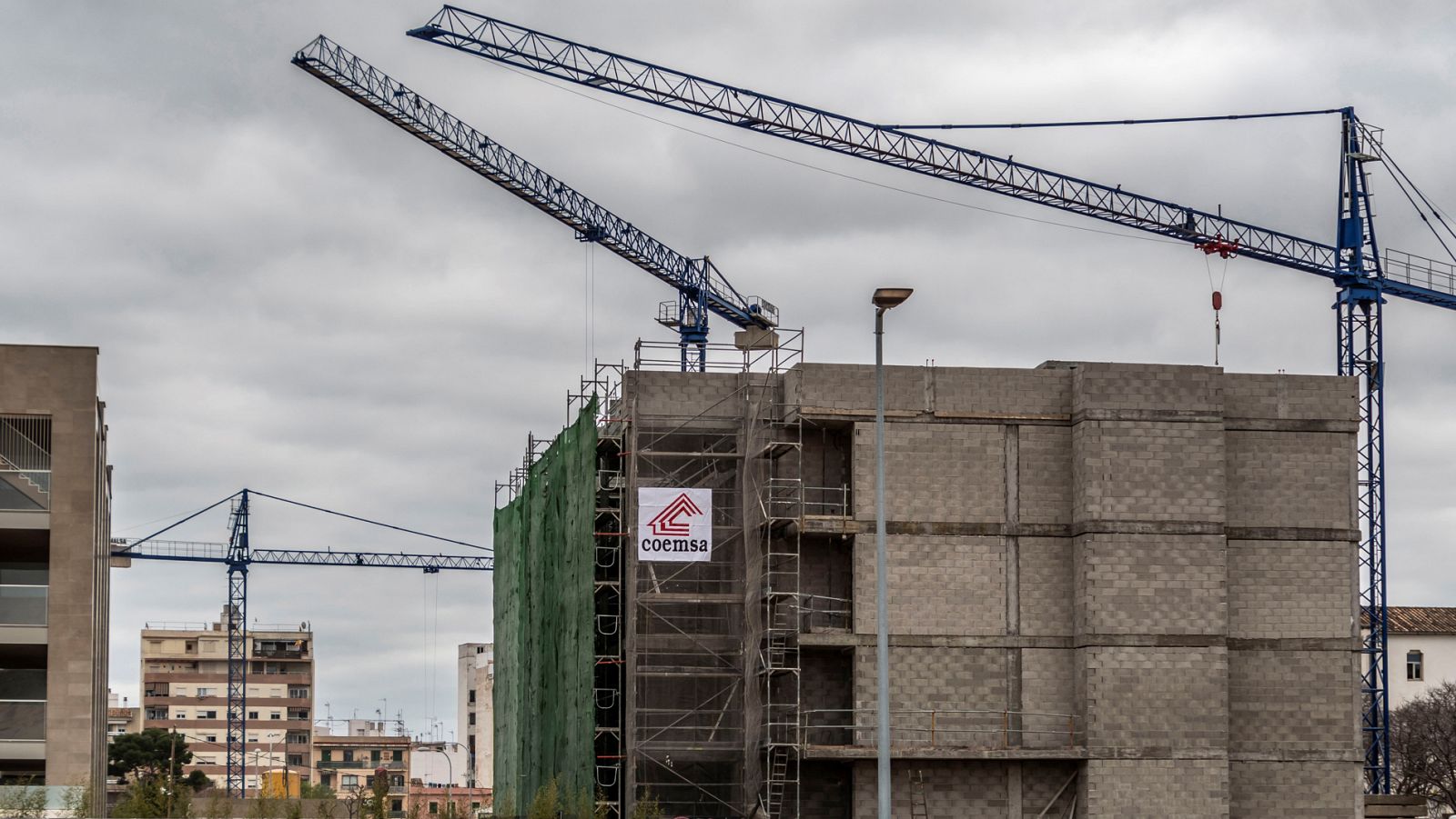 Telediario 1: El precio de la vivienda sube por quinto año consecutivo | RTVE Play