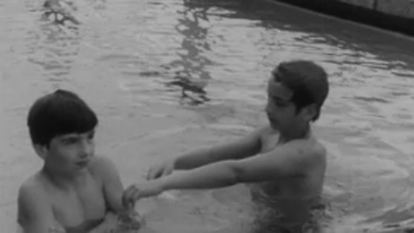 Lecciones con... Natación - Fundamentos básicos - Lecciones con... Natación | Ver