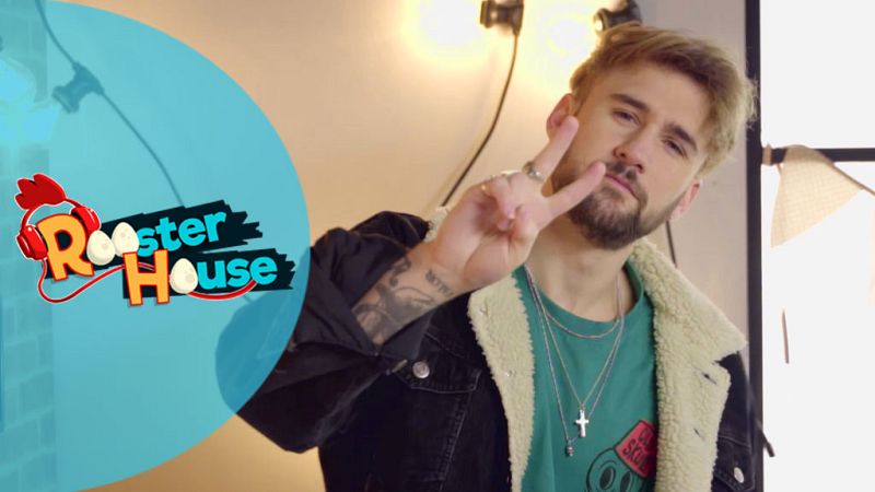 Esta semana se sienta en el sofá de Rooster House...¡Dani Fernández!