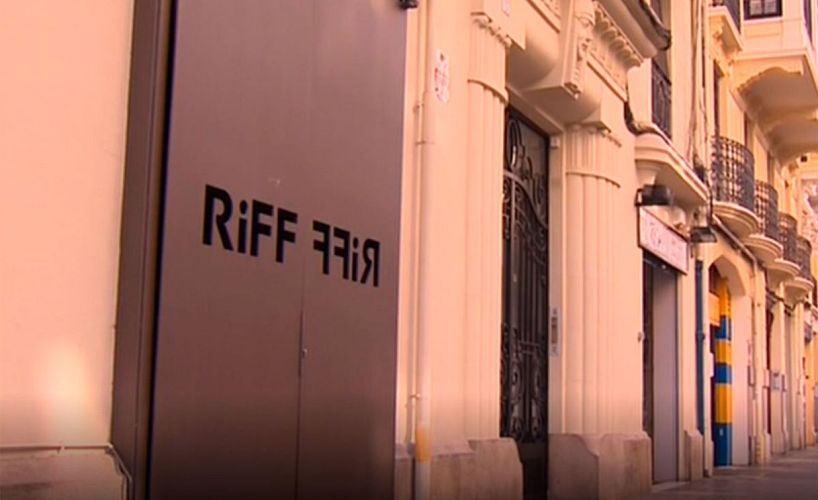 Ya son 19 los intoxicados y una fallecida en Valencia tras cenar en el restaurante Riff