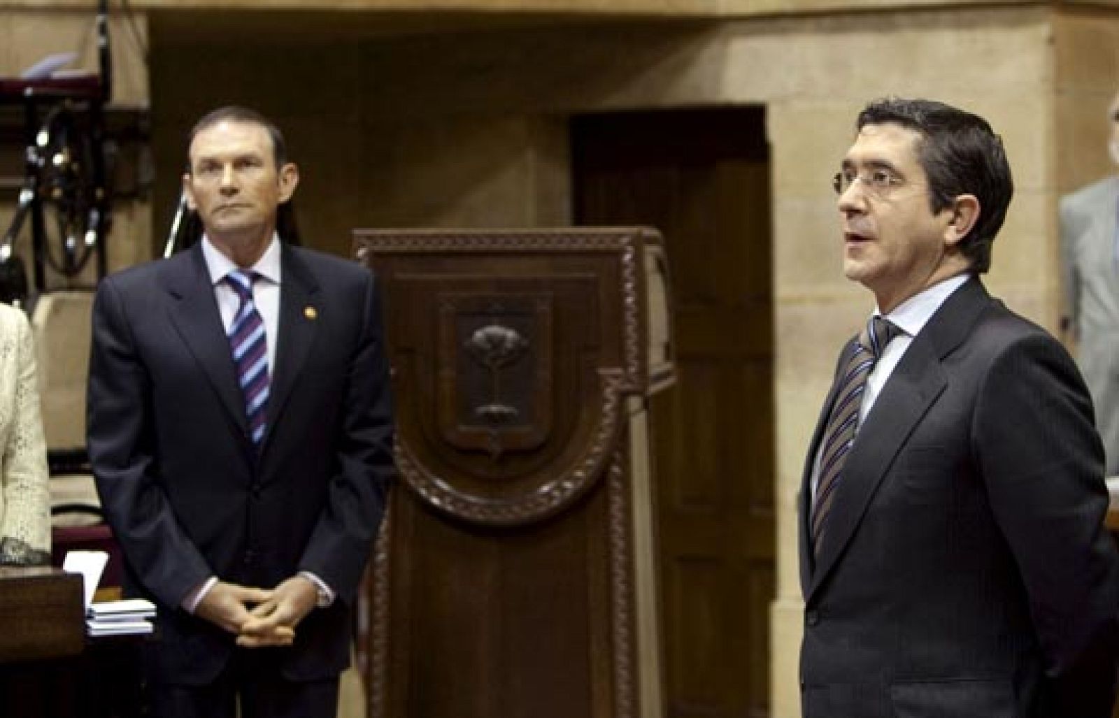 López hace historia y ya es lehendakari