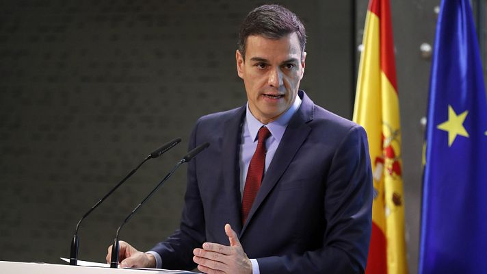 Telediario 1 - Polémica por las menciones al rey en el libro de Pedro Sánchez