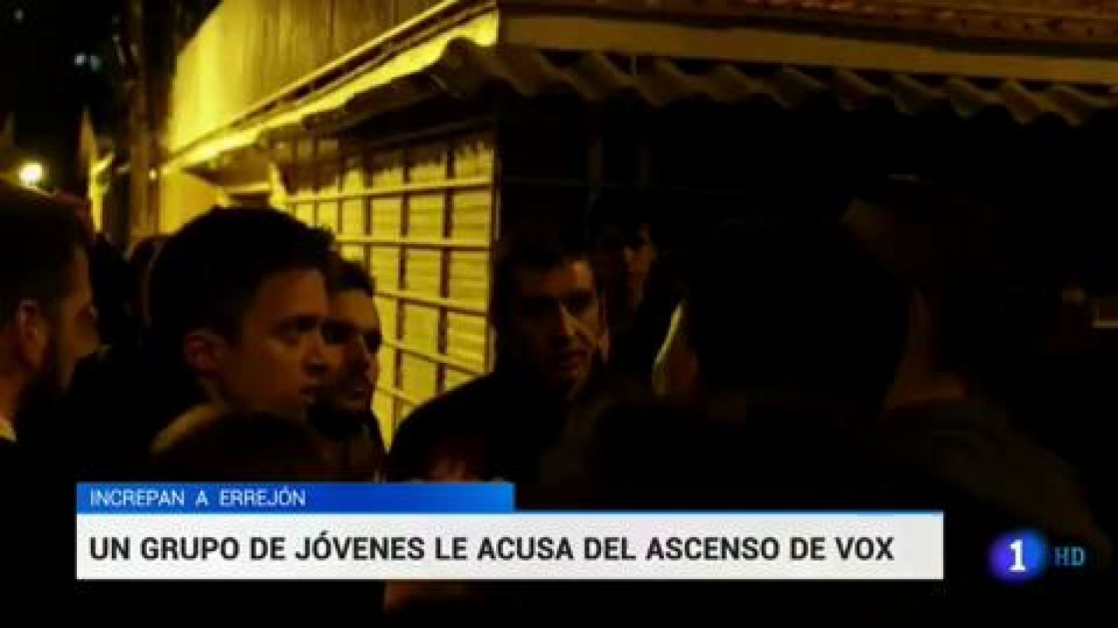 Un grupo de jóvenes acusa a Errejón del ascenso de Vox