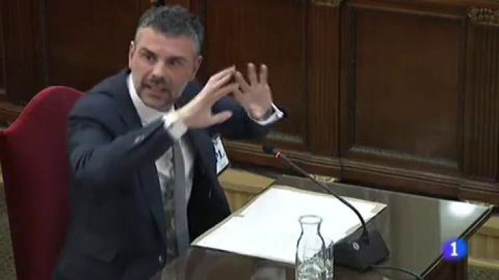 L'Informatiu - Santi Vila diu que va intentar evitar la via unilateral