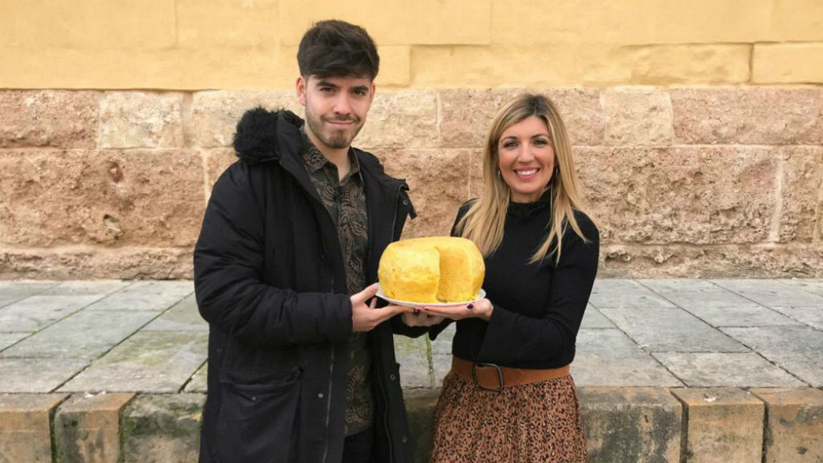 Roi y la tortilla gigante