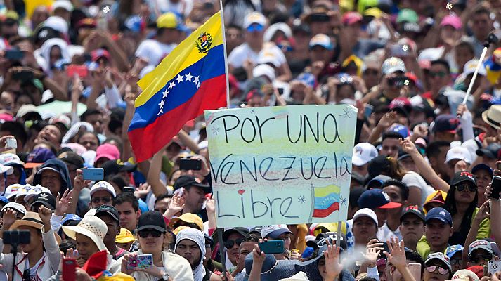 Telediario 1 - Guerra de conciertos en la víspera de la entrada de ayuda humanitaria a Venezuela