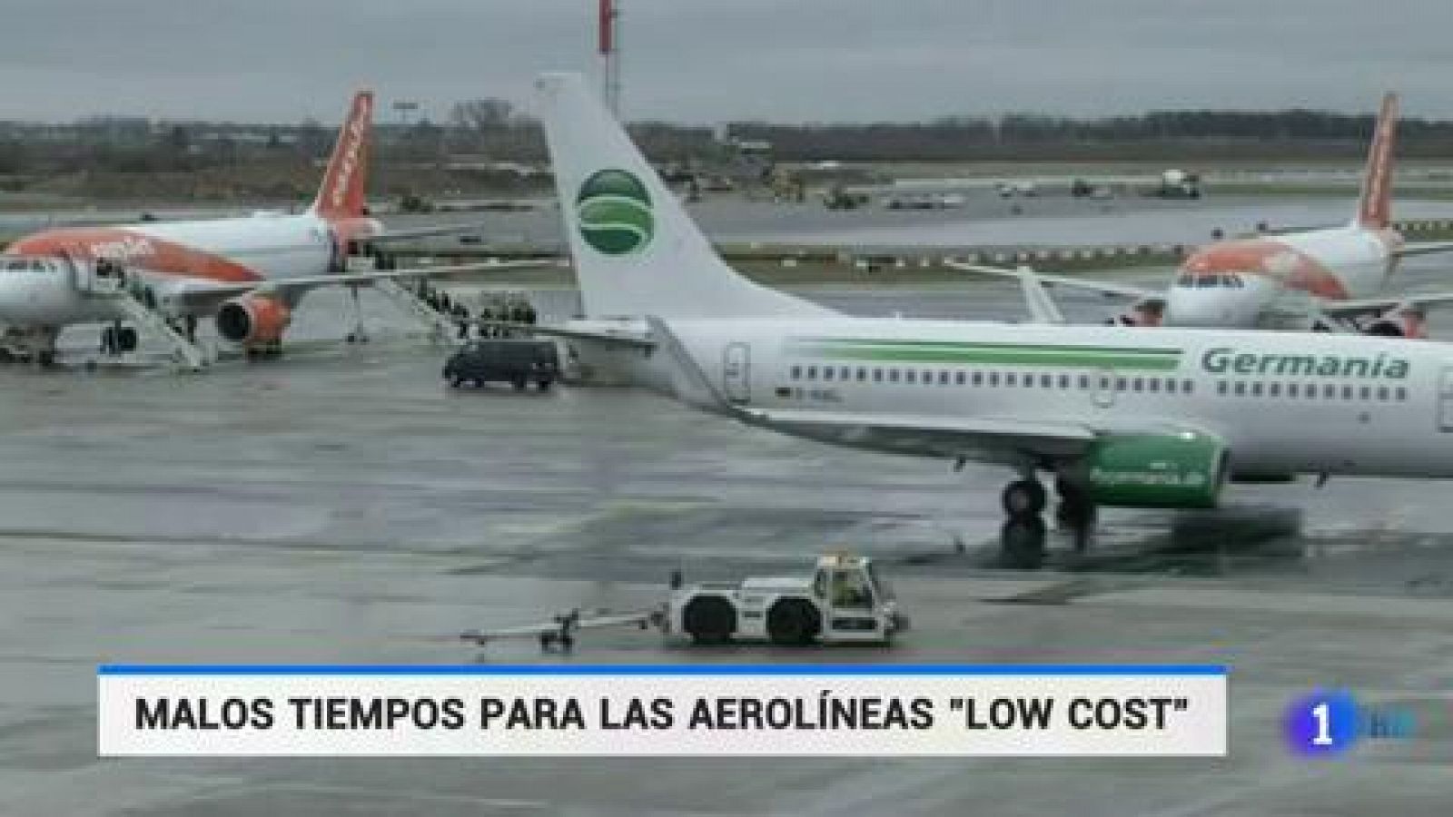 Telediario 1: Las aerolíneas de bajo coste, en crisis | RTVE Play