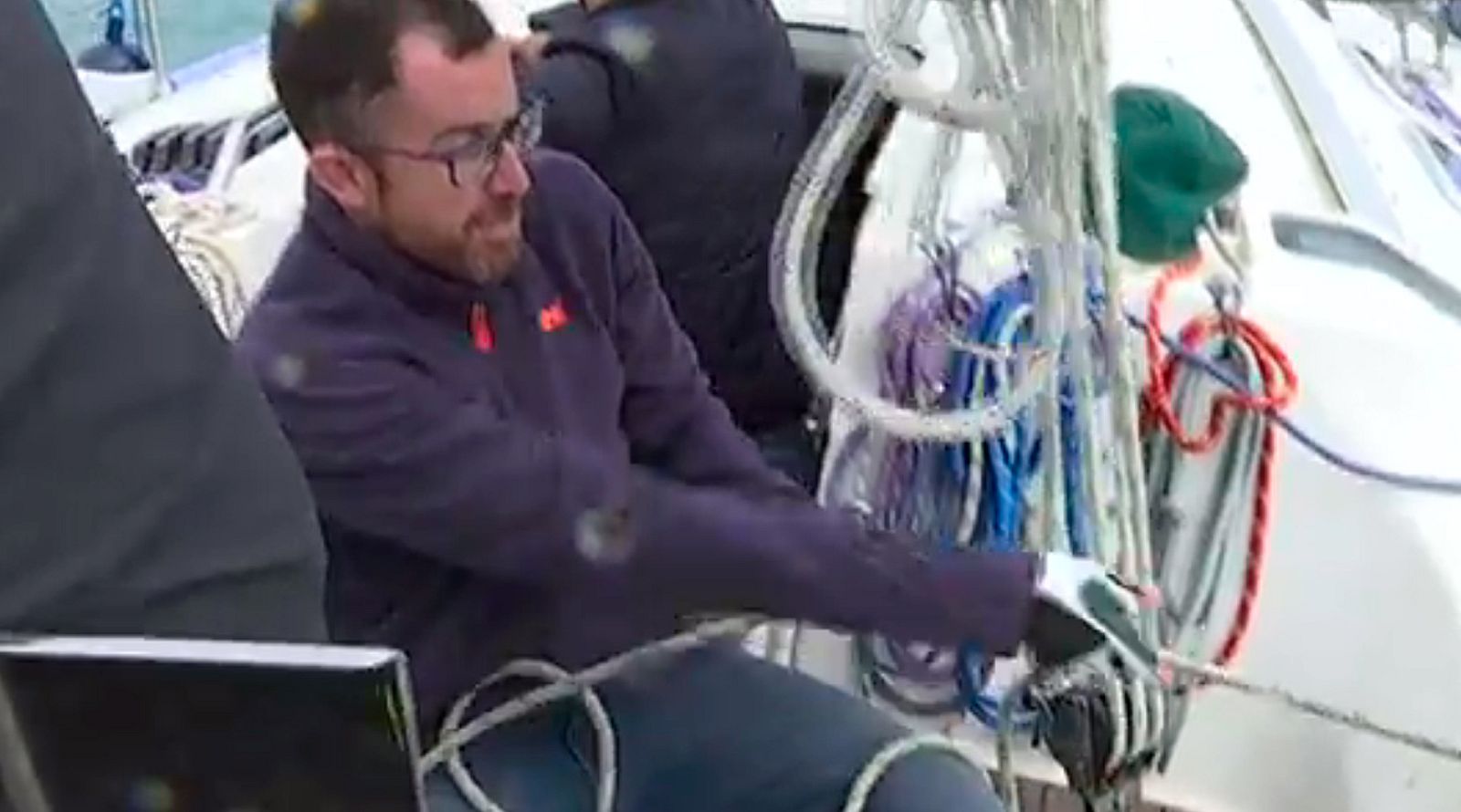 Conocemos a la única embarcación de vela de crucero con tripulantes con discapidad que participará en la próxima Copa del Rey de Vela.