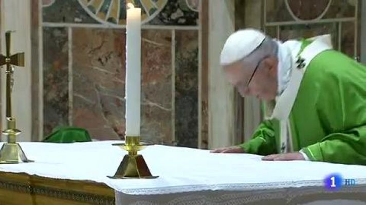 Telediario 1 - El papa asegura que la Iglesia hará lo necesario para llevar ante la justicia a los que cometan abusos