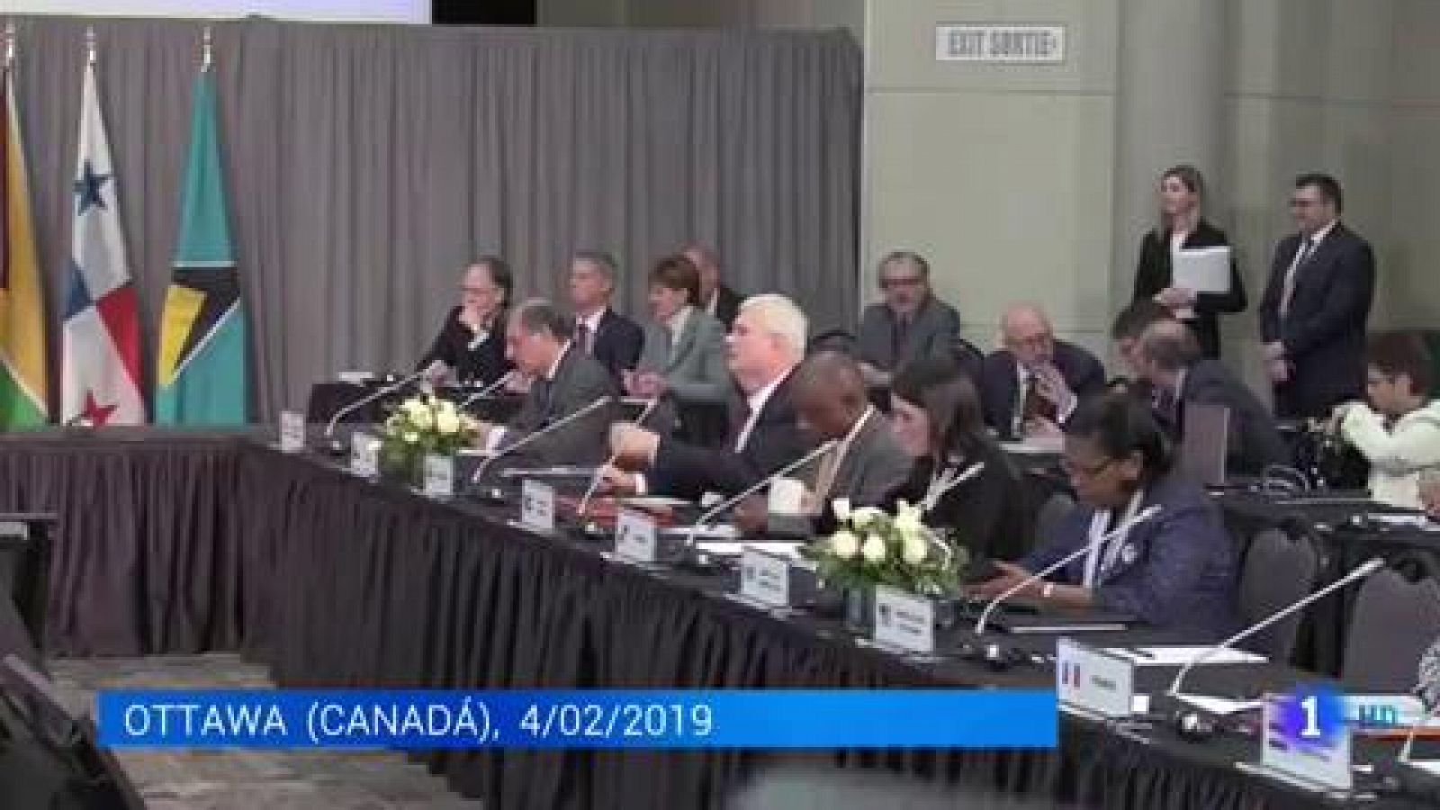 Crece la presión sobre Maduro mientras organizan cargamentos con ayuda humanitaria para Venezuela