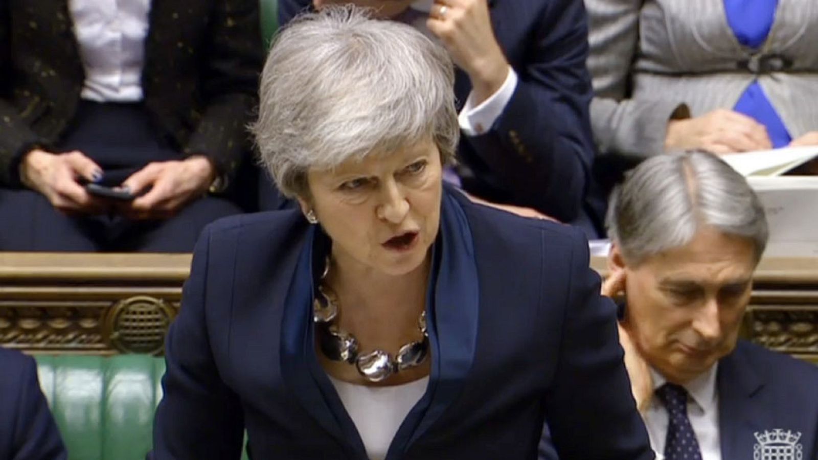 May promete al Parlamento votar sobre un aplazamiento del 'Brexit'
