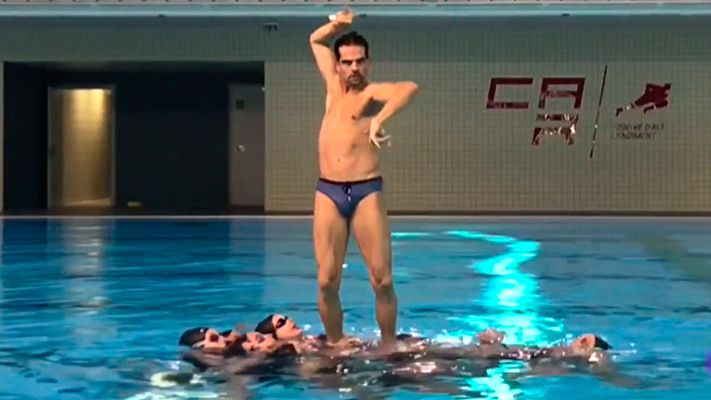 Telediario 1 - Del Ballet Nacional a la piscina para hacer brillar a Ona Carbonell y Sara Saldaña