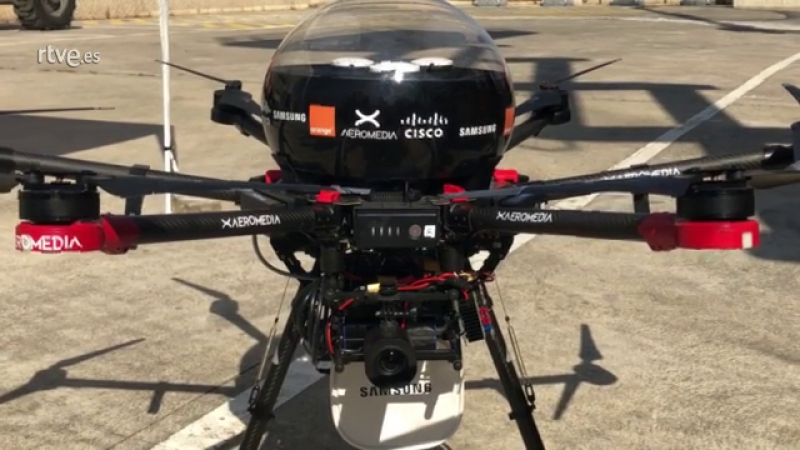 En el Mobile World Congres 2019 descubrimos cmo funciona el primer dron conectado con 5G en Espaa y que utilidades podr tener.