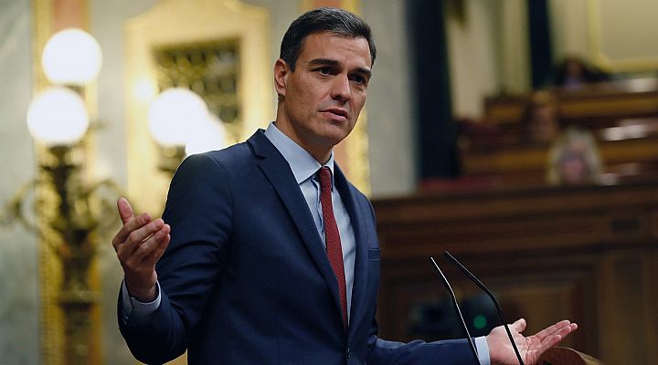 Telediario 1 - Barómetro del CIS: El PSOE marca récord de intención de voto a dos meses de las elecciones