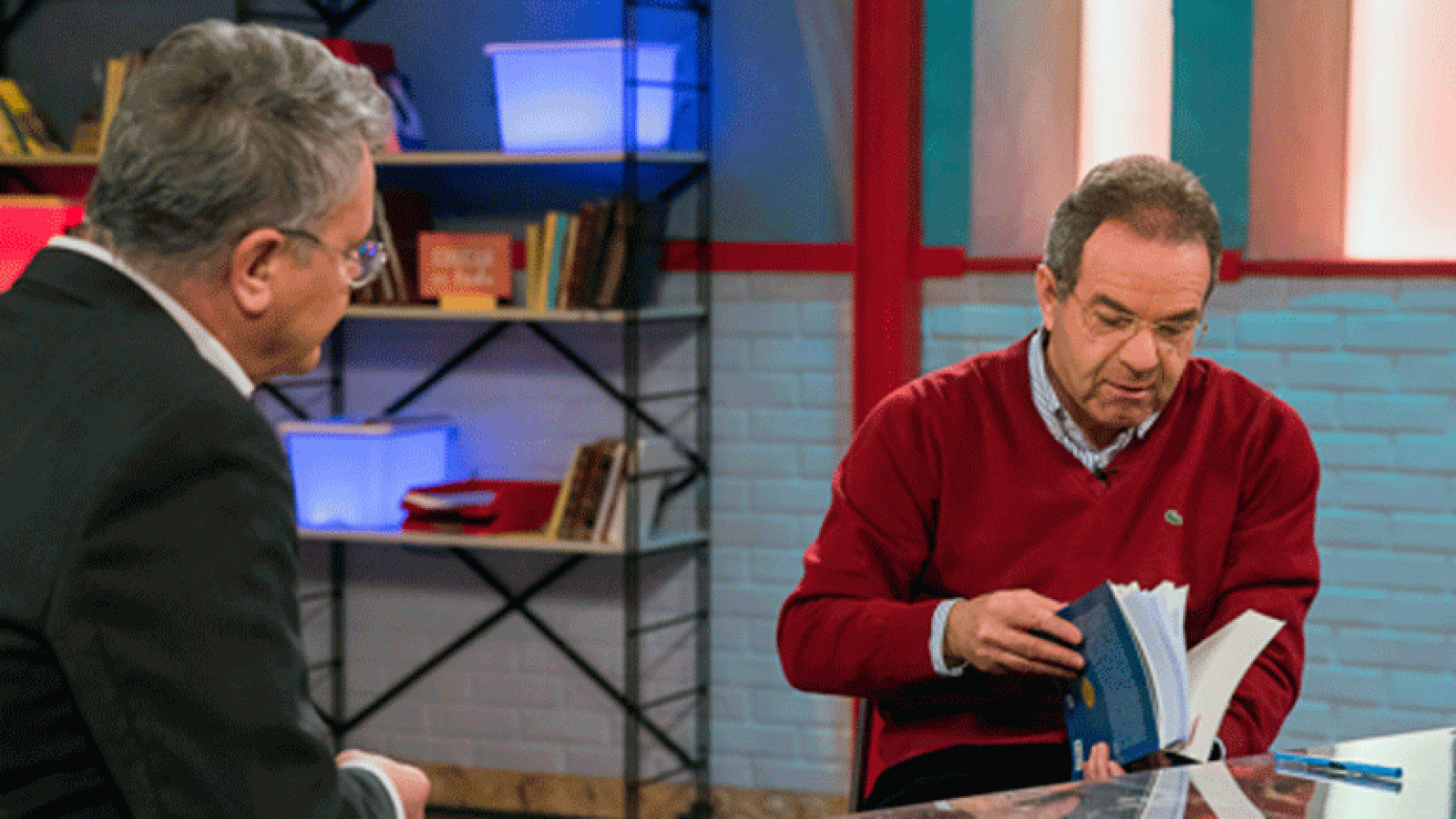 'La extraña verdad 1974-2018' de Manuel Ruiz Amezcua