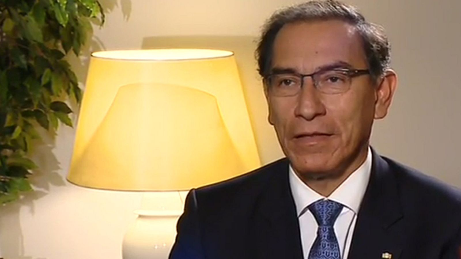 Vizcarra: "Maduro es un presidente ilegítimo y Guaidó debe conducir a su pueblo a las elecciones democráticas"