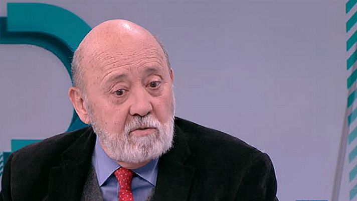 Tezanos, sobre las críticas al CIS: "Solo se puede falsificar la apariencia de los datos con la cocina y la hemos suprimido"