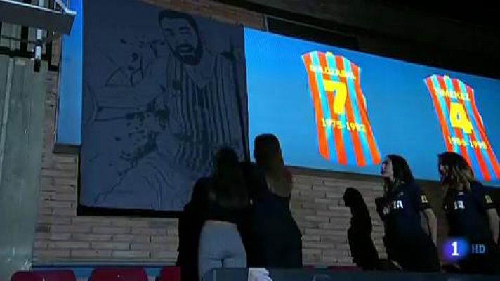 El '11' de Juan Carlos Navarro ya cuelga en el Palau Blaugrana