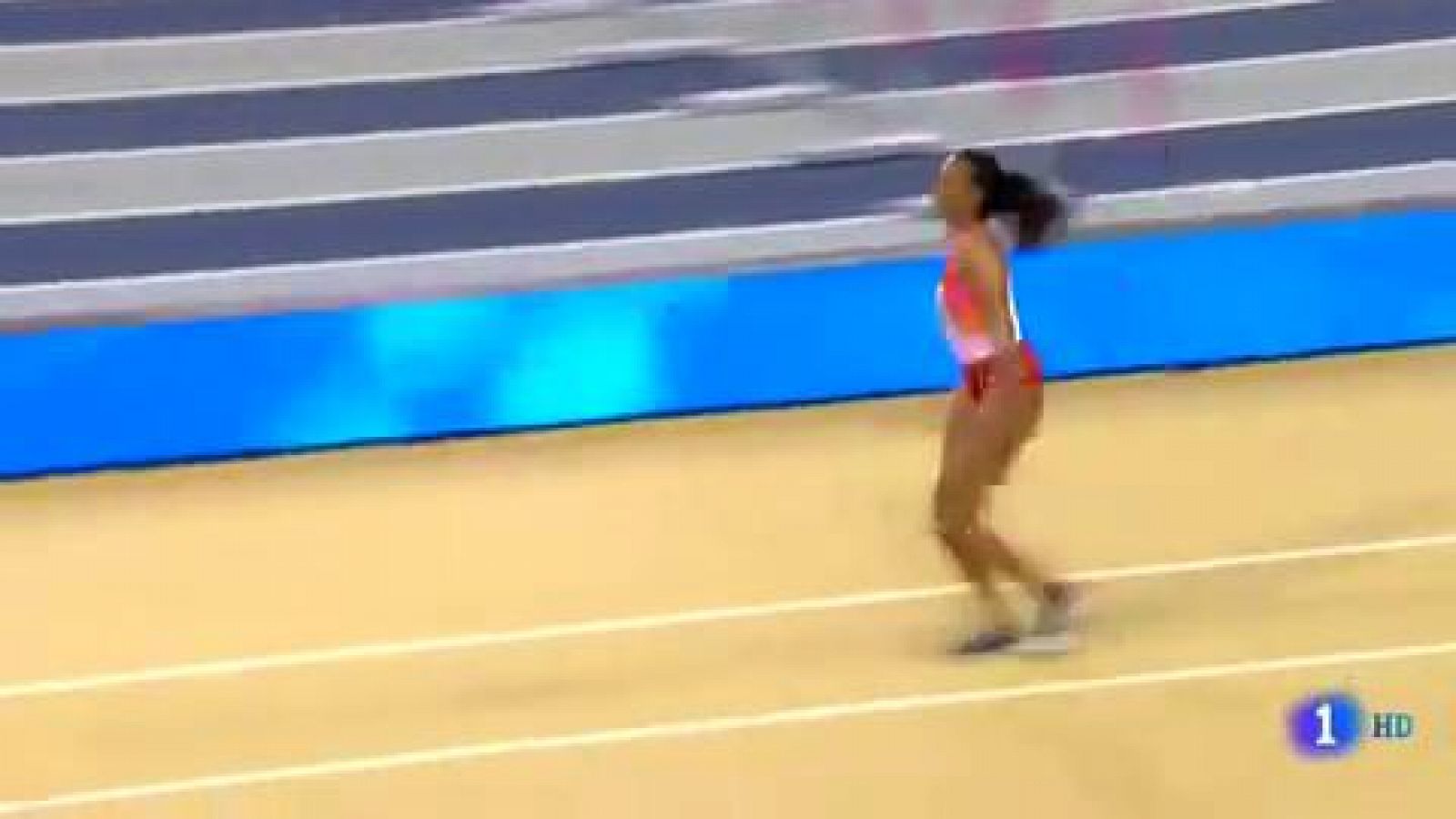 La española Ana Peleteiro ha conseguido este domingo en el Emirates Arena de Glasgow el mayor éxito de su carrera deportiva al proclamarse campeona de Europa de triple salto en pista cubierta con un nuevo récord de España, 14,73 metros.