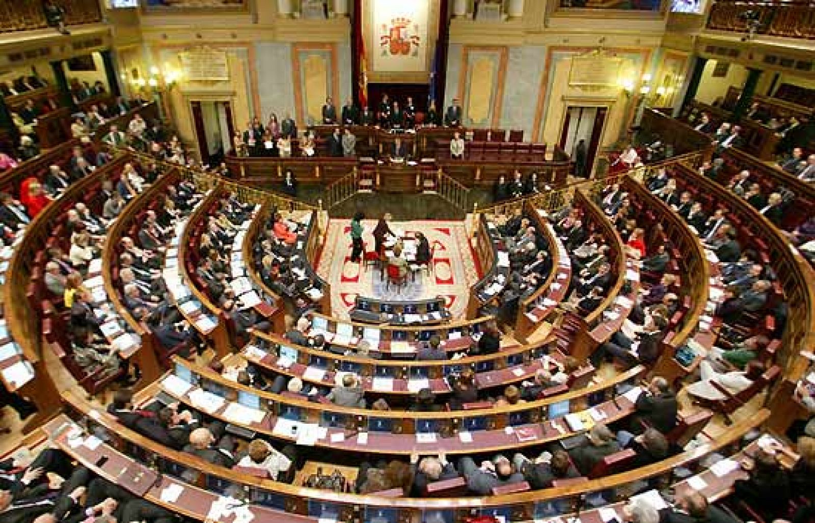 La crisis y el paro, temas principales del debate sobre el estado de la nación | Ver