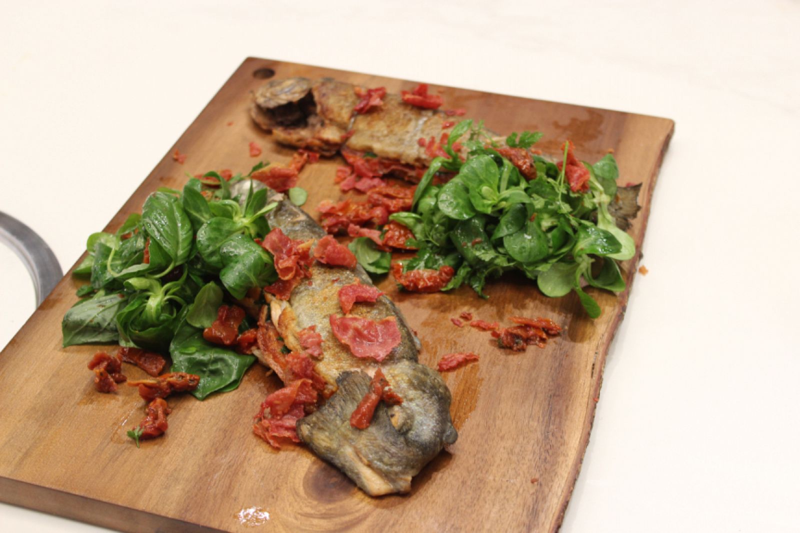 Receta de "trucha a la riojana" de Dani García | Ver