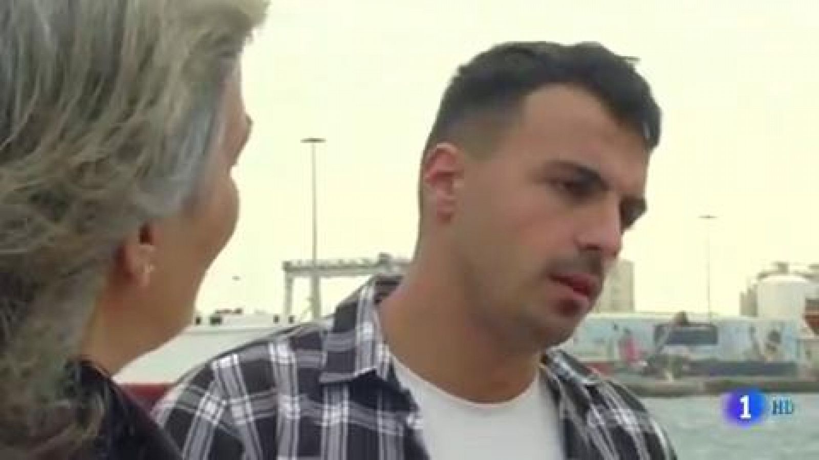 La competición en Salvamento y Socorrismo requiere habilidades concretas a pesar de ser un deporte que no es olímpico. El campeón español lo prefiere fuera de las olimpiadas.