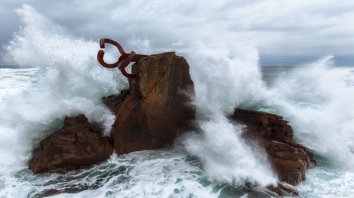 El tiempo - Vientos fuertes de componente sur en Galicia y área cantábrica